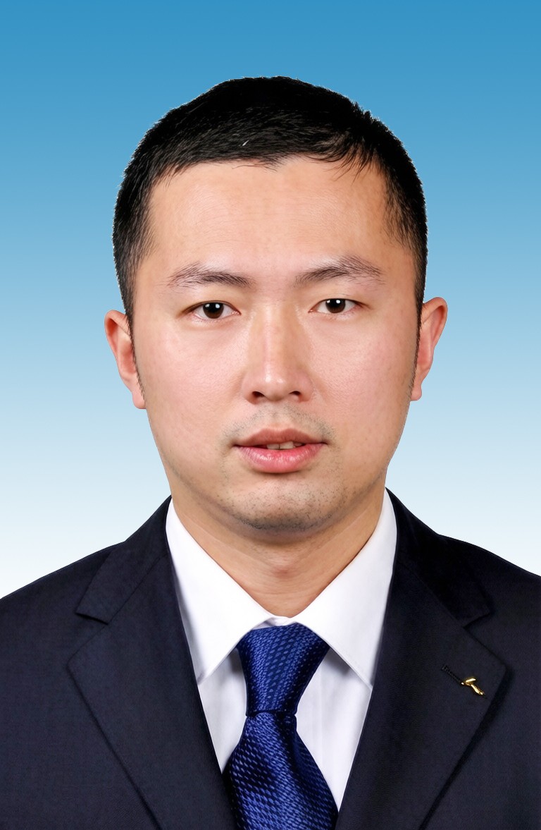 洪泉泉 副县长